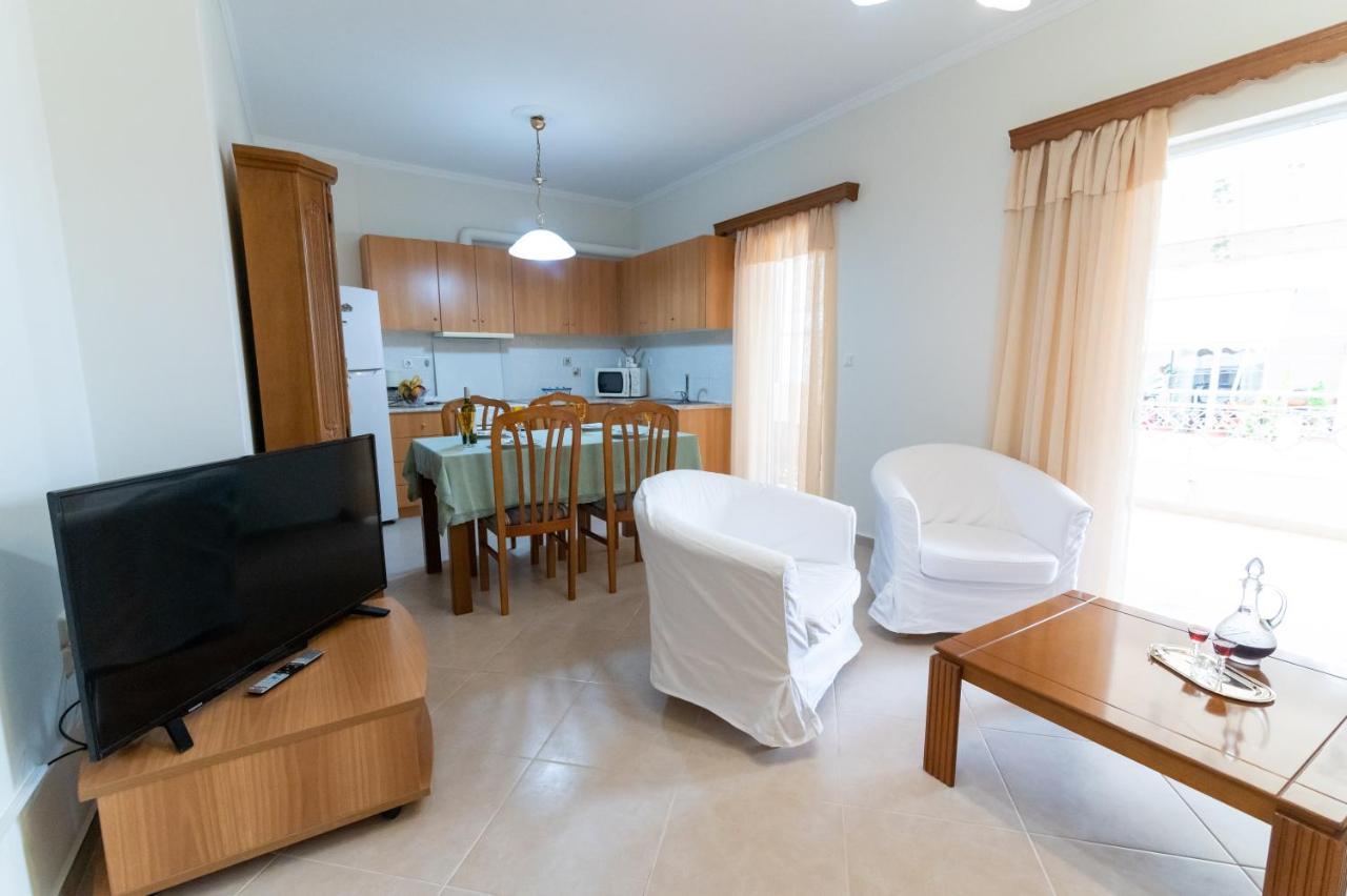 Ikaros Apartment Превеза Екстериор снимка