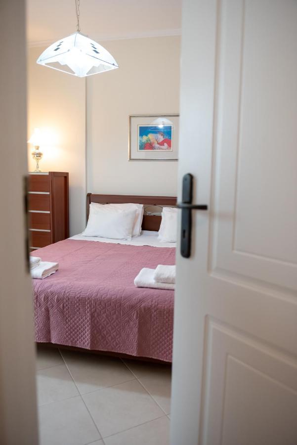 Ikaros Apartment Превеза Екстериор снимка